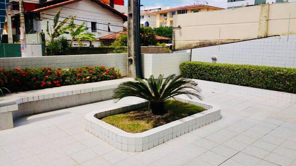Apto Jatiuca Uma Quadra Da Praia Maceio  Ngoại thất bức ảnh
